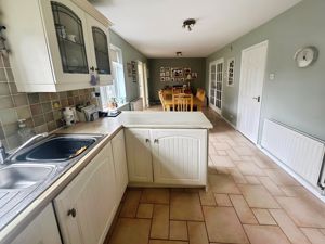 Photo 16- click for photo gallery